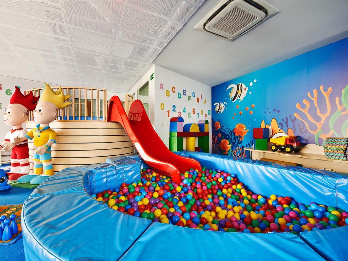 Vacationclub - Seaside Apartament 411 Колобжег Екстер'єр фото